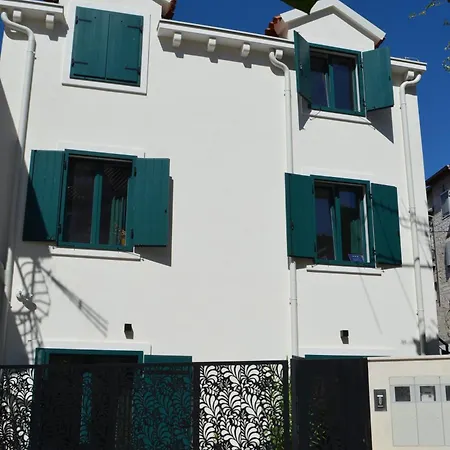 Apartman Art Heritage